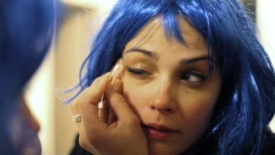 dolly parton s iconic wigs