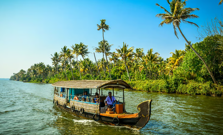 What are the most important reasons for planning a trip to Kochi city?