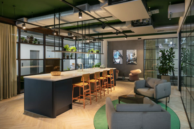 What Are Key Commercial Carpentry Elements to Plan before Starting an Office Fit Out