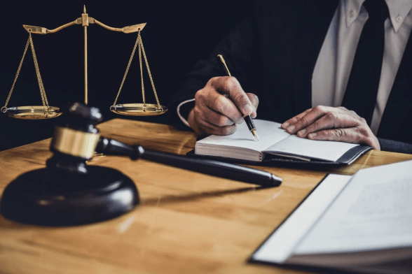 How Long a Personal Injury Case Takes From Filing to Settlement