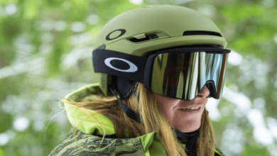 A Retailer's Guide to Sourcing Wholesale Ski Goggles