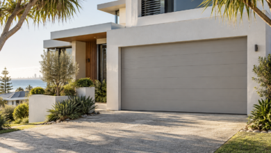 Learn how to choose a garage door for coastal homes, including suitable styles, materials, finishes, hardware and maintenance for Gold Coast conditions