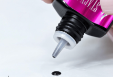 Why Is My Lash Glue Not Working? 7 Common Causes and Fixes