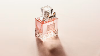 The Poetry of Objects: How Custom Glass Packaging Elevates Artisanal Brand Identity